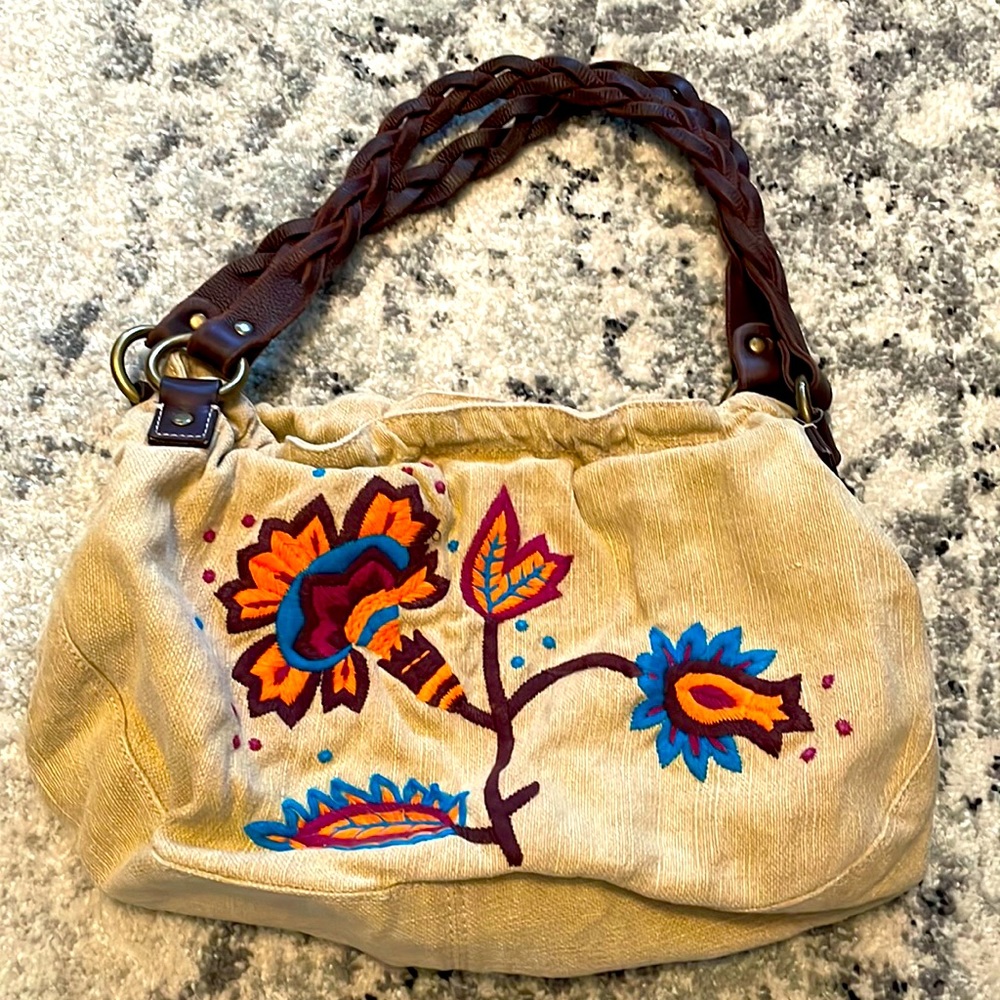COPY - Lucky Brand purse with unique flower design and leather strap/handle